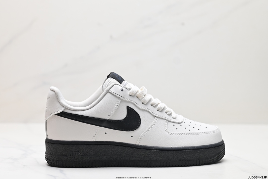 Nike Air Force 1 Shoes